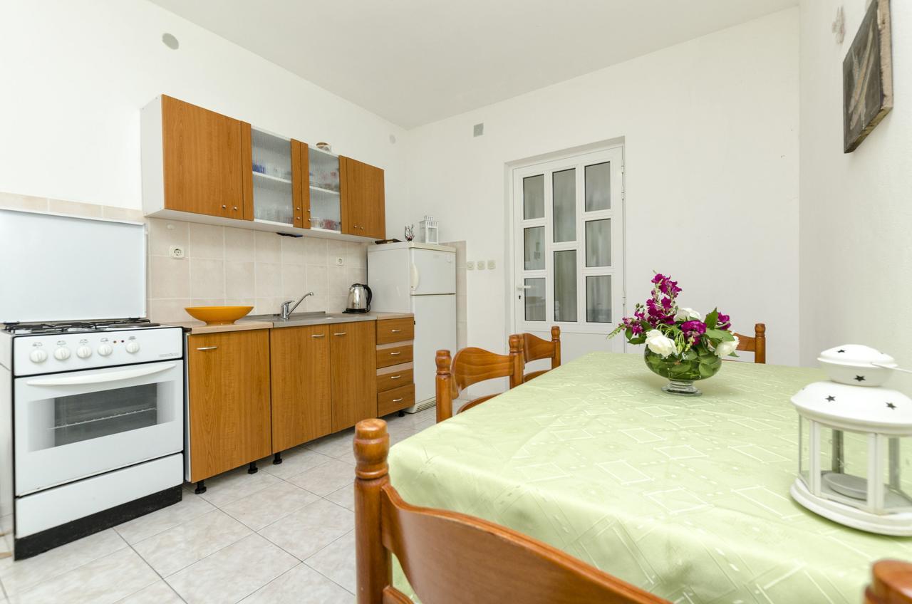 Apartments Helena Ivan Dolac Dış mekan fotoğraf